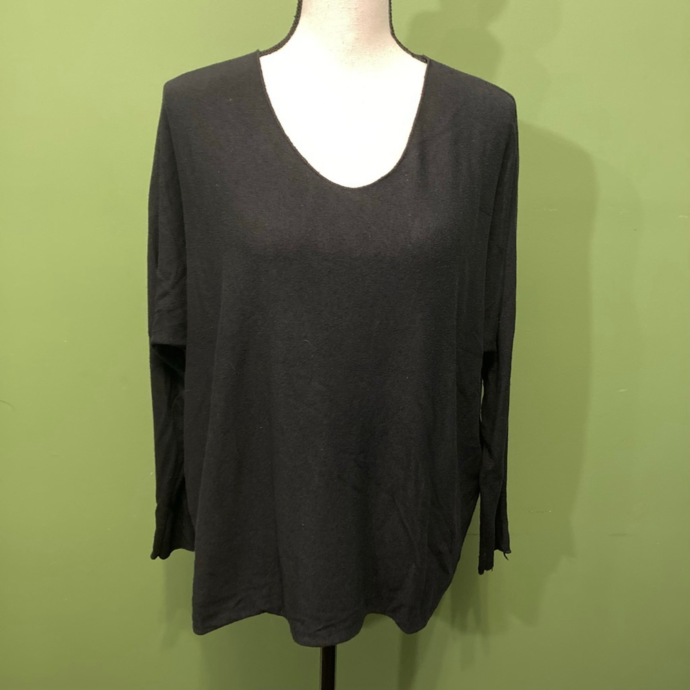 Women's Shiva Black V-Neck Wool - Angora Sweater Made in Italy